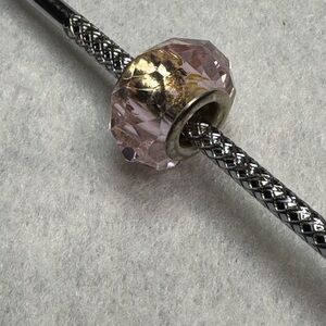 5/$20 single Faceted Charm Bead